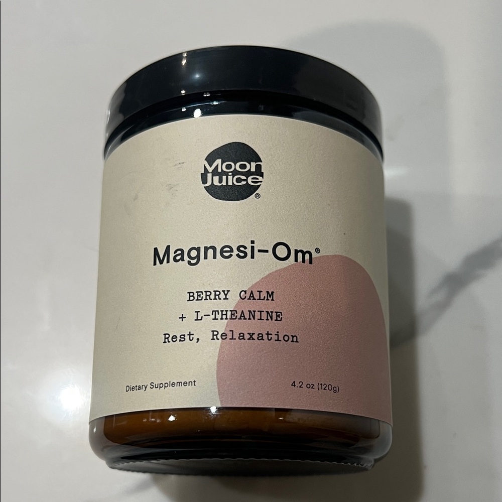 Moon Juice Magnesi-Om Berry Calm Supplement - Cream & Rose Label
